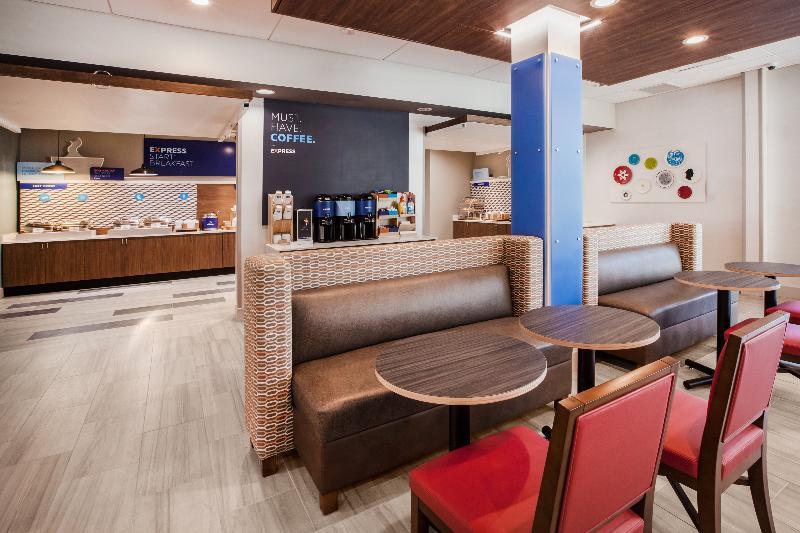 Holiday Inn Express & Suites - Ottawa By Ihg Dış mekan fotoğraf